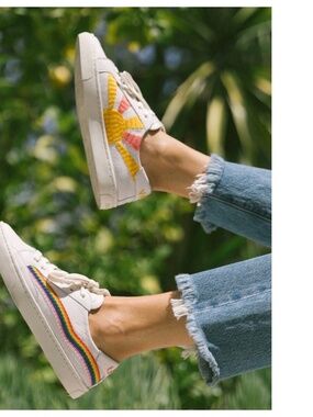 SOLUDOS Ibiza Rainbow Women 11 White Leather Sneakers Good Vibes Classic Playful